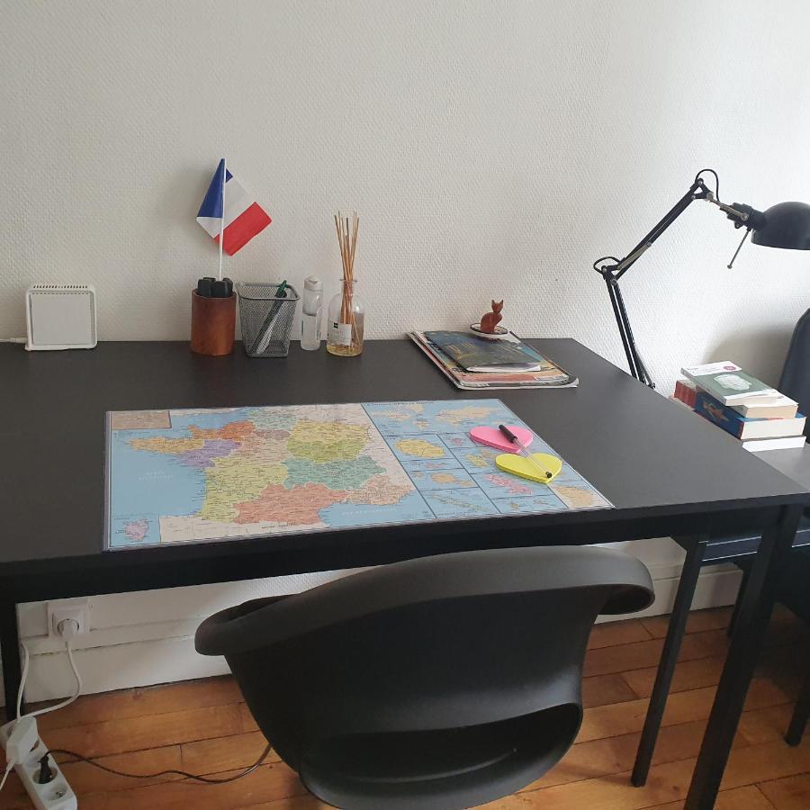 Amplo Quarto Em Alloggio in famiglia