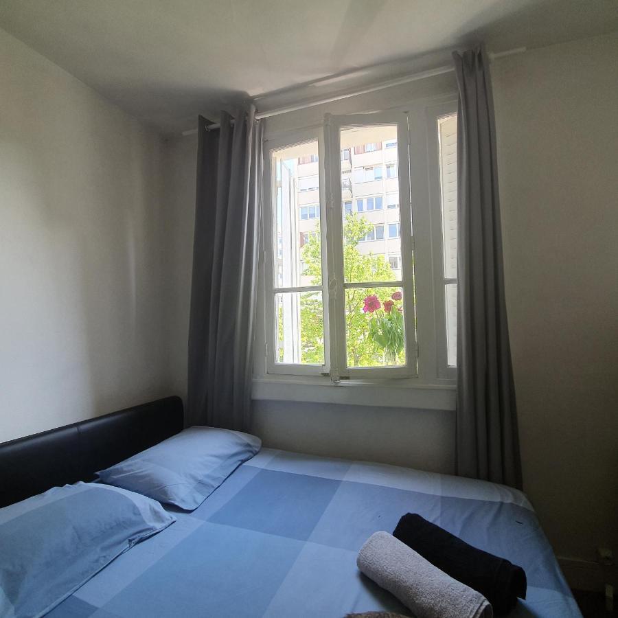 Amplo Quarto Em Parigi