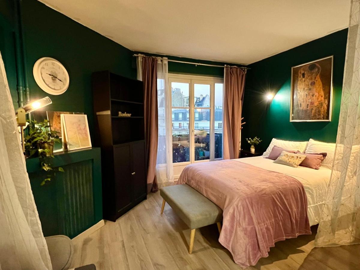 Studio 17e Près De Palais De Congrès Et Porte Maillot *