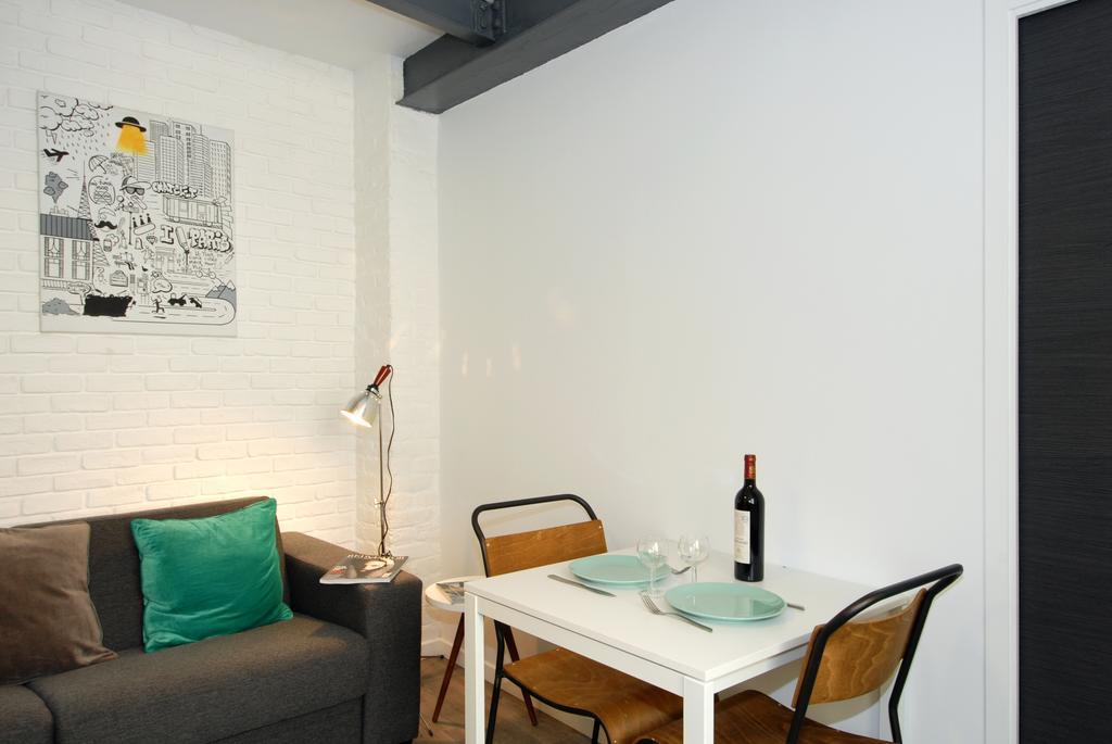 Apartment Transparent Marais Paris
