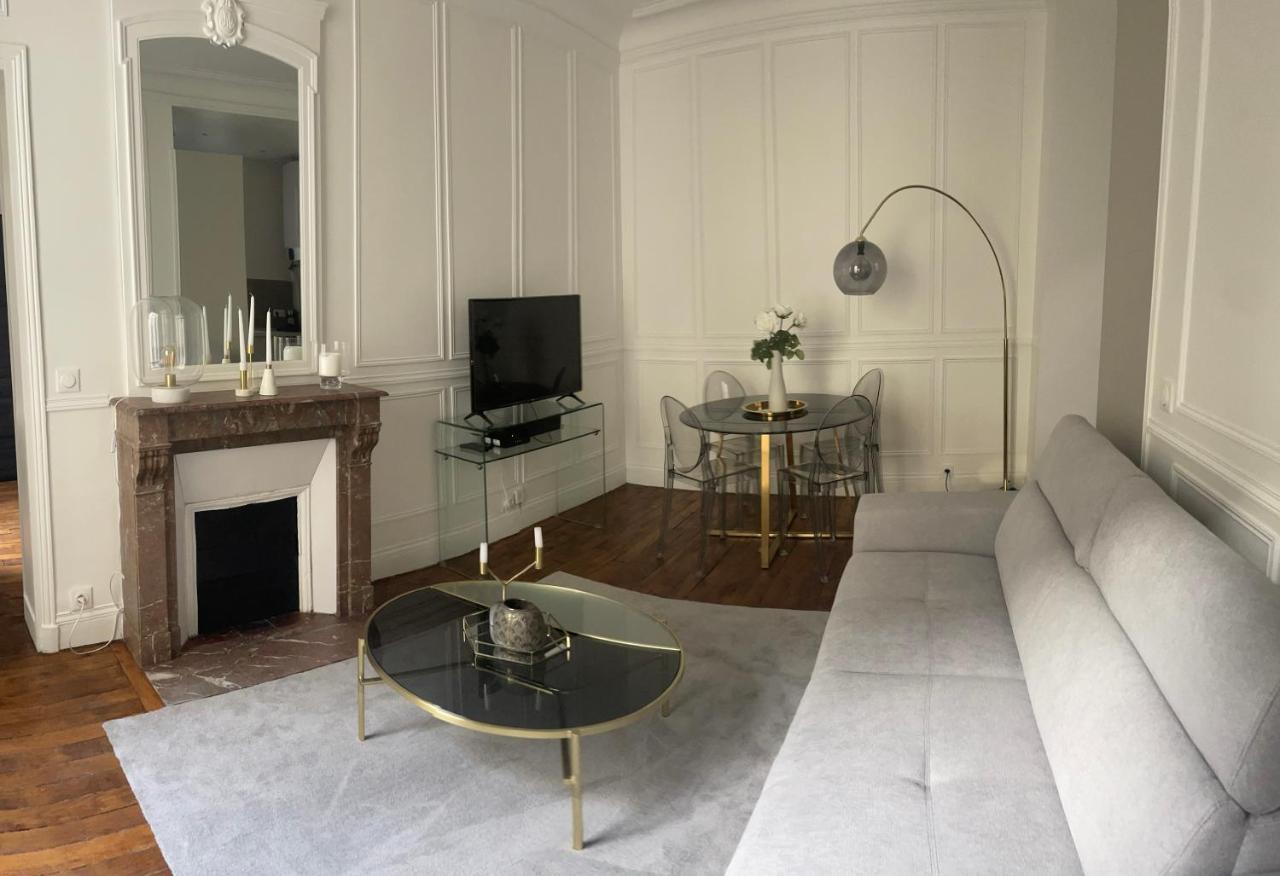 Prestige A Luxe, Calme Et Proche Tour Eiffel Et Champs-elysees *