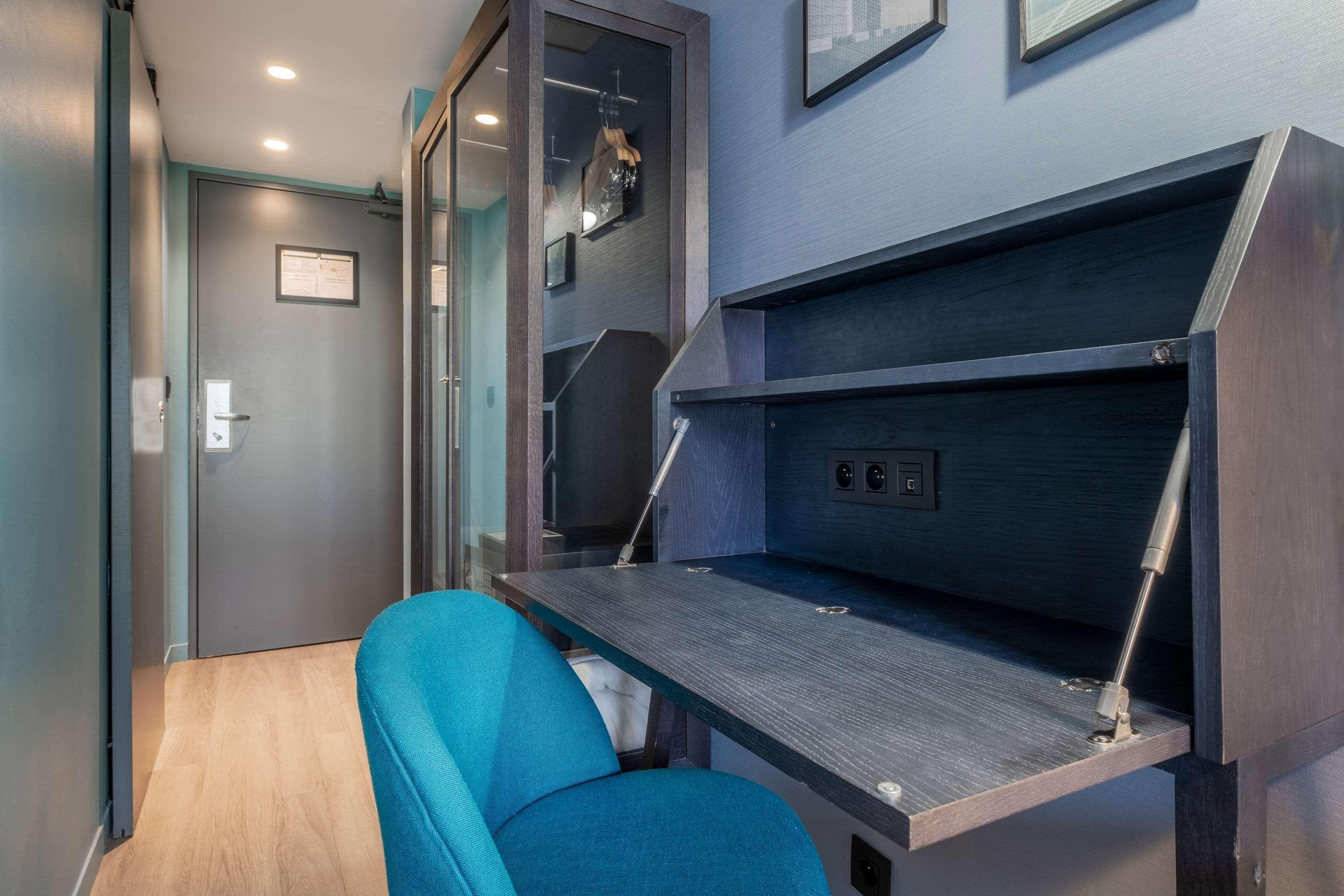Quality Hotel&suites Bercy Bibliothèque By Happyculture Parigi