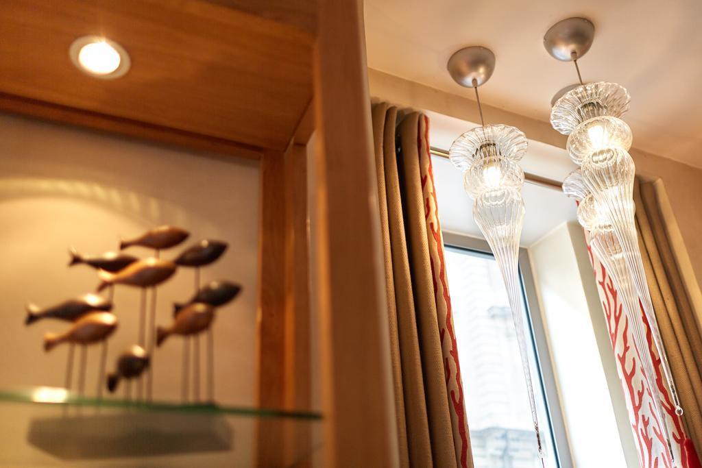Hotel Brunel Parigi