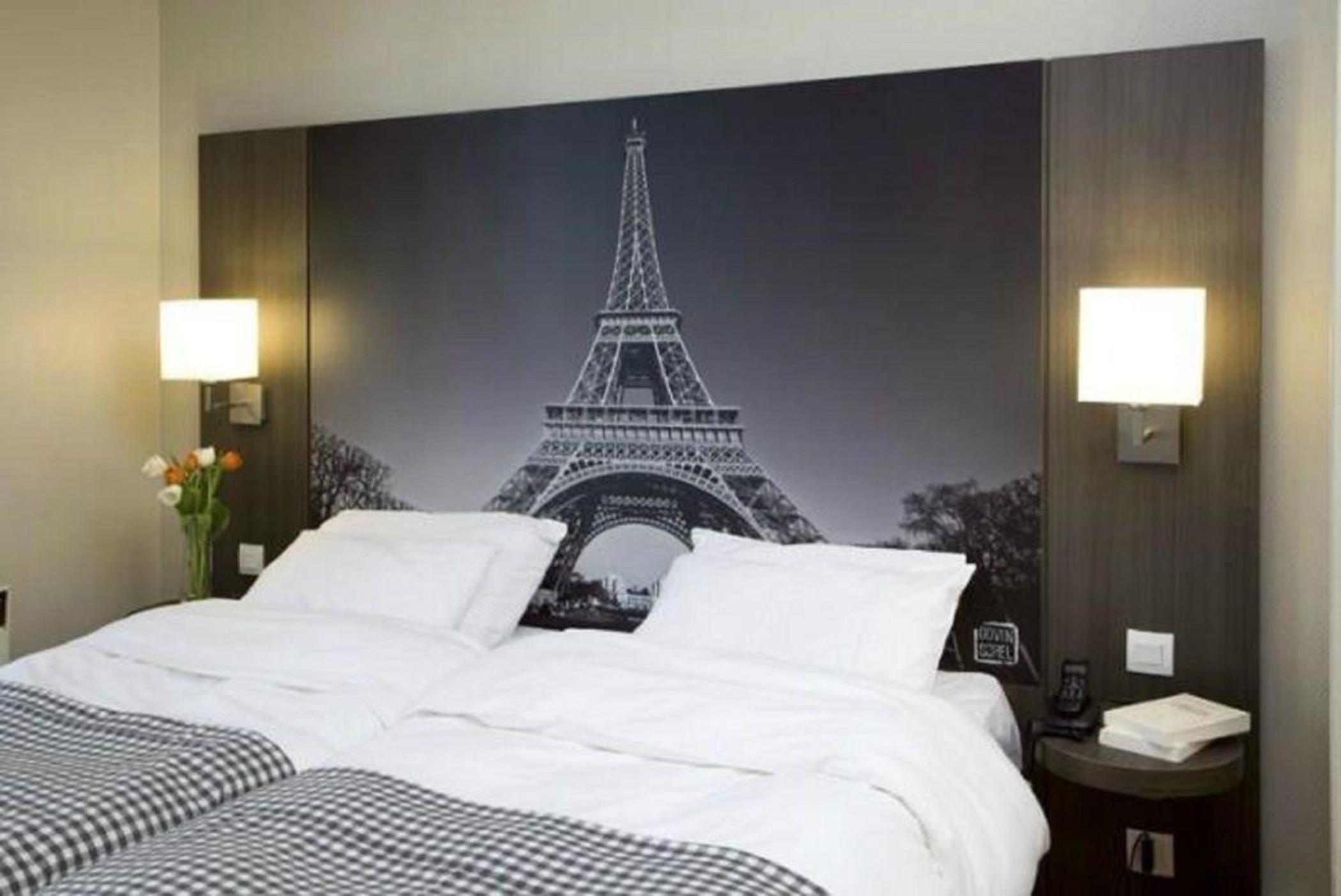 Victoria Hotel 2*