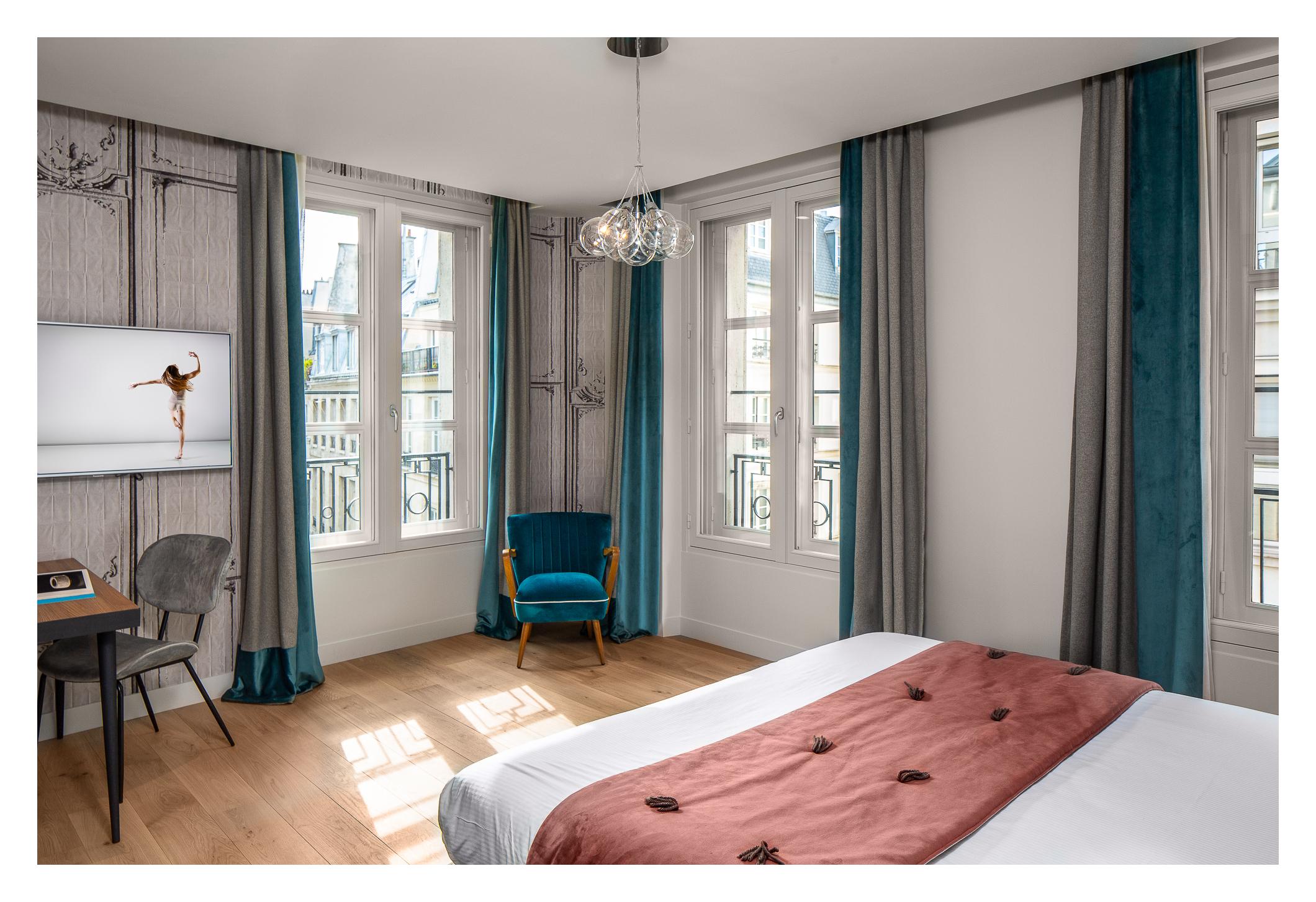 Lyric Opera Hotel Paris