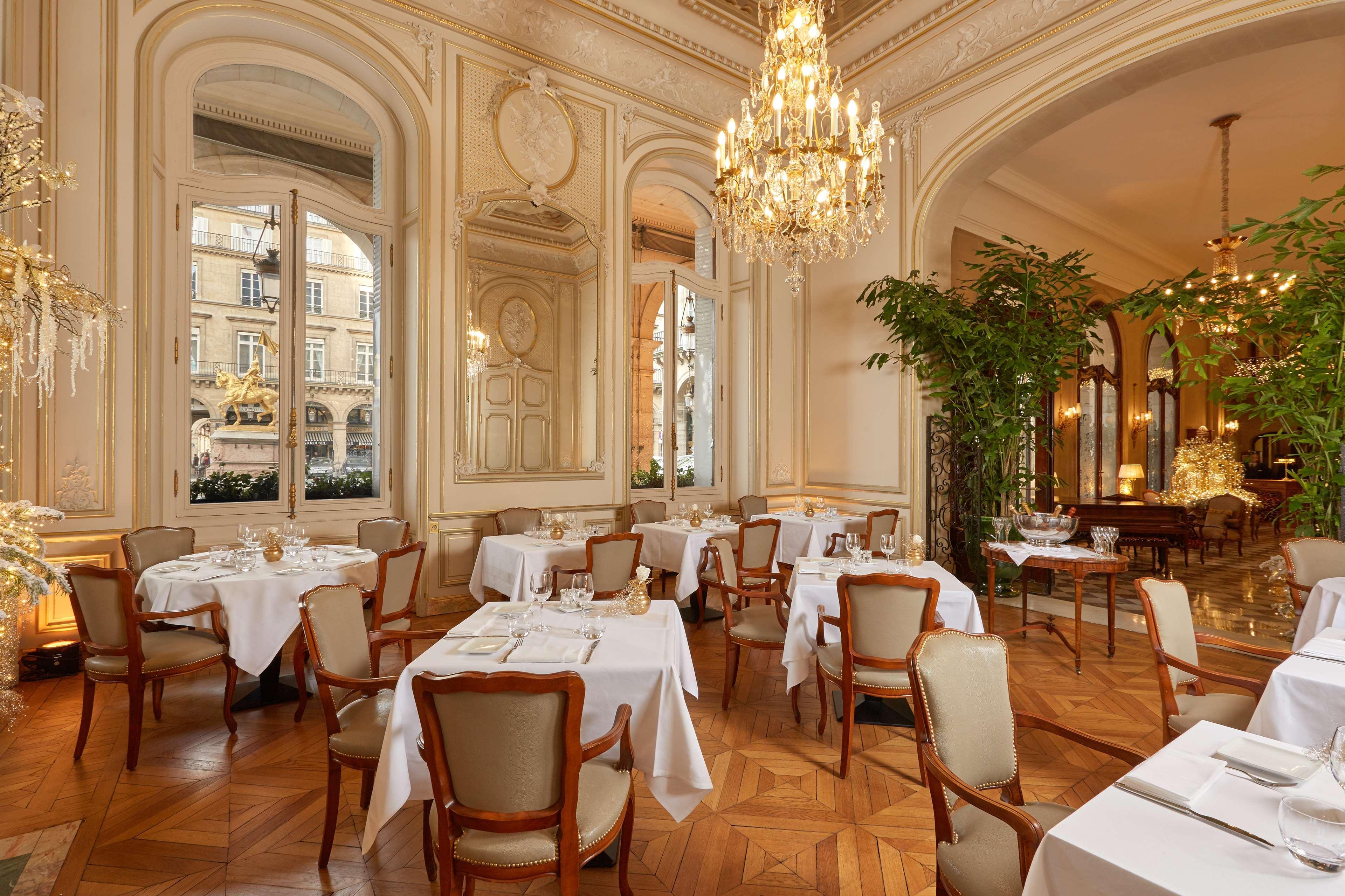 Hotel Regina Louvre Paris