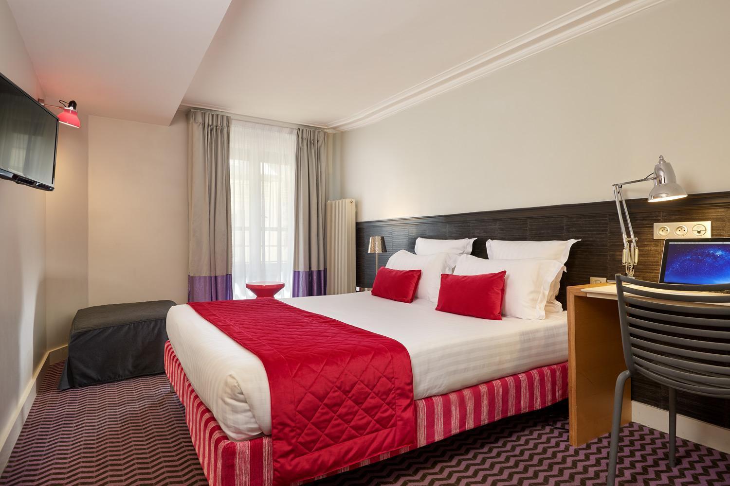 Antin Trinité 3* Parigi