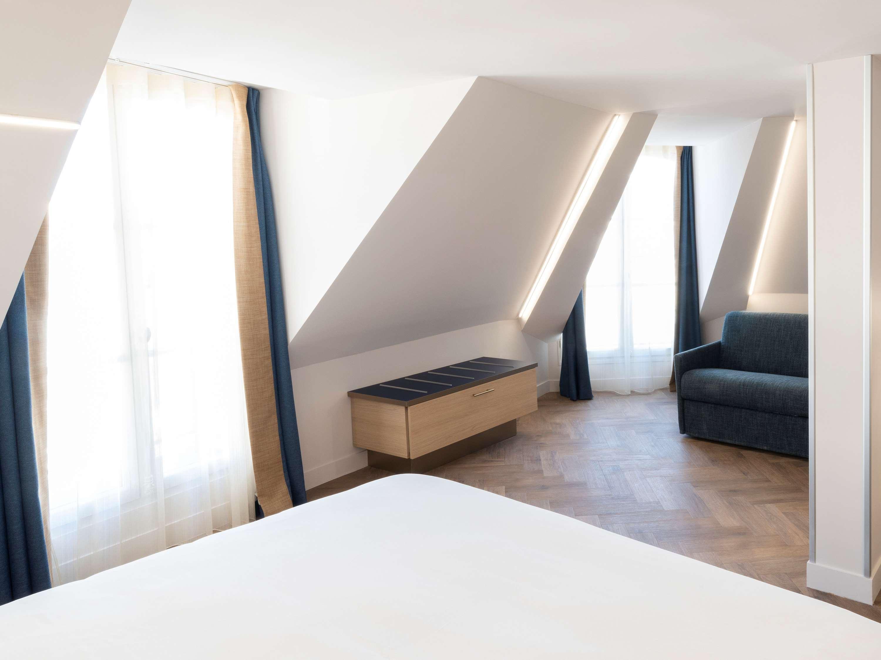 Mercure Opera Lafayette 4*