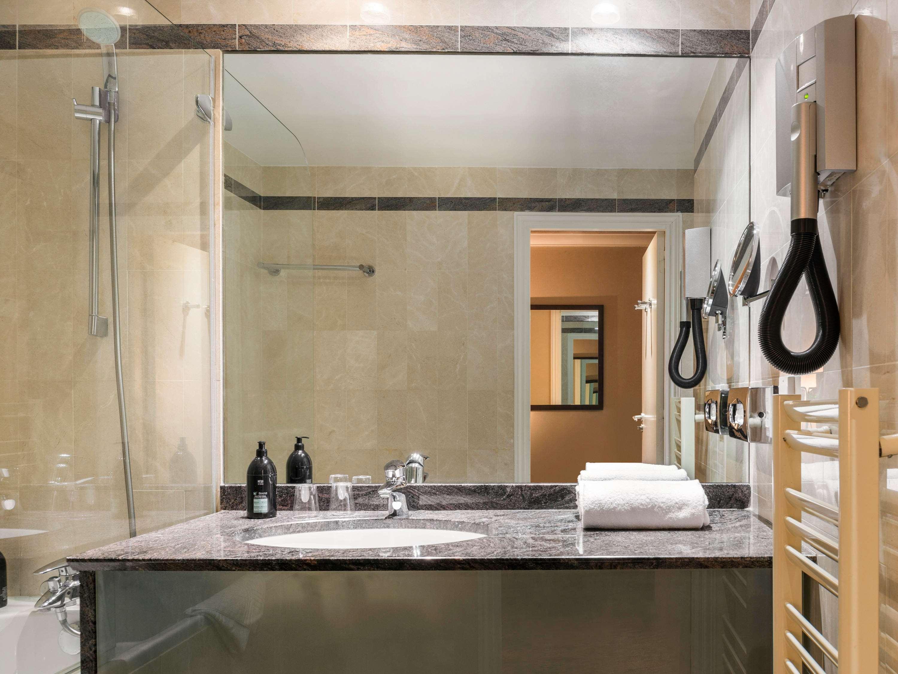 Adagio Haussmann Champs Elysées Aparthotel