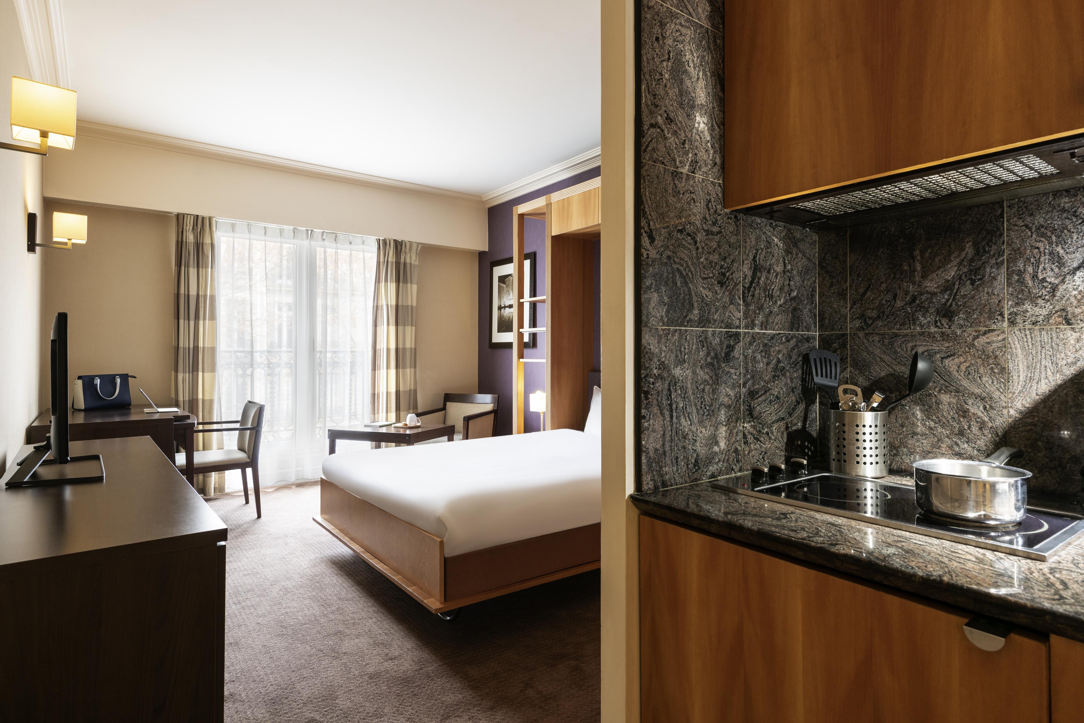 Adagio Haussmann Champs Elysées Aparthotel Parigi