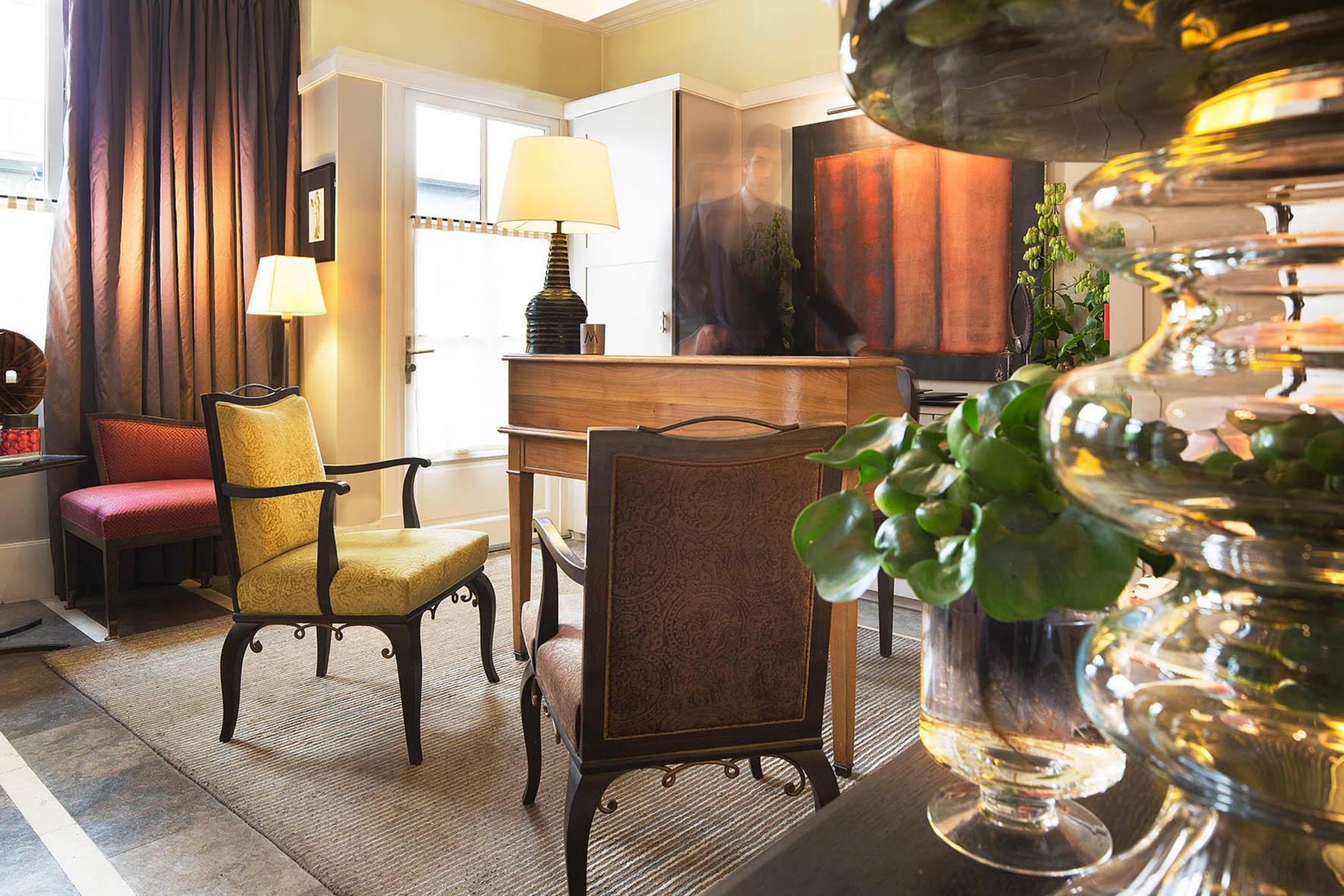 La Madame Hotel