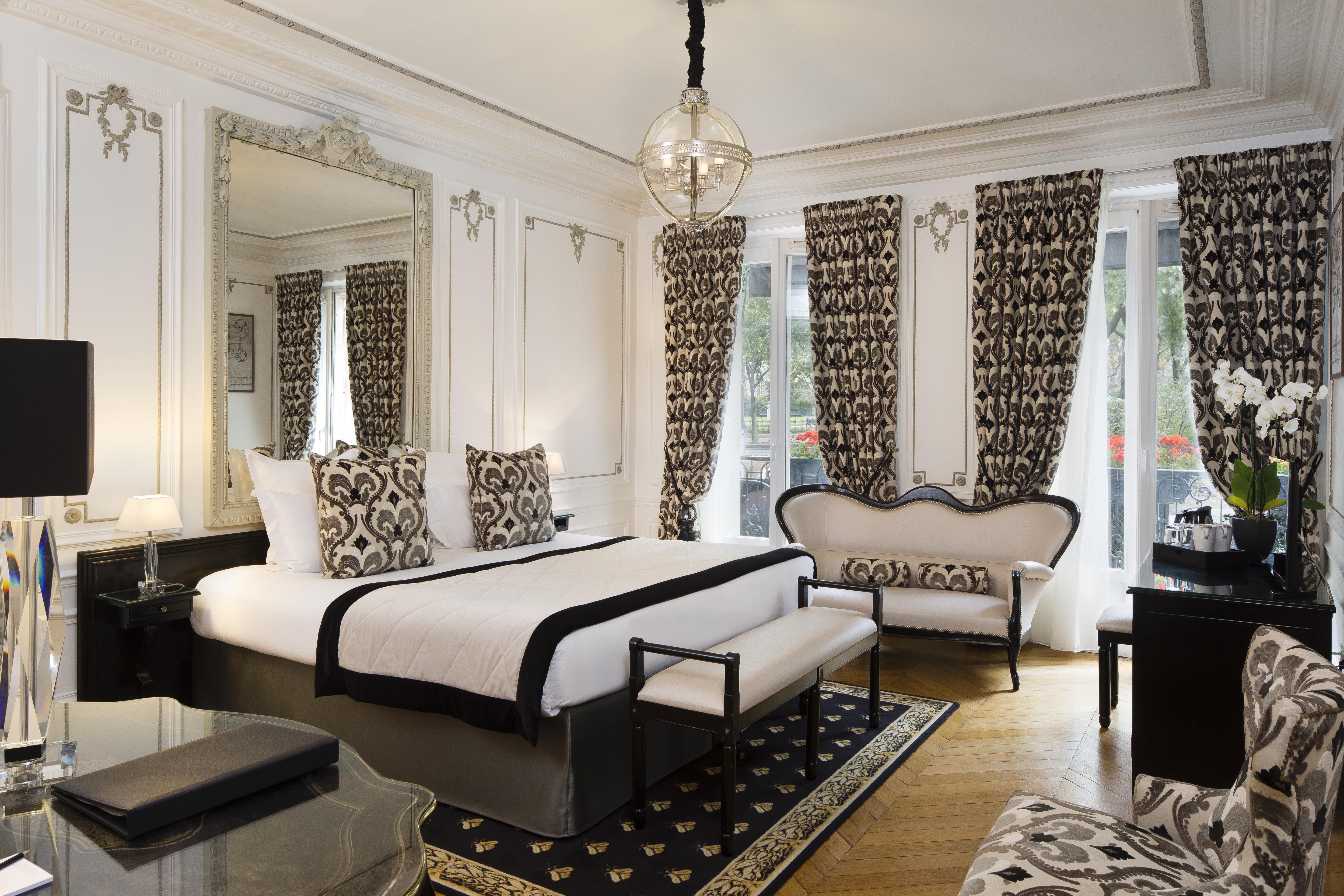 & Spa De Latour Maubourg 4*