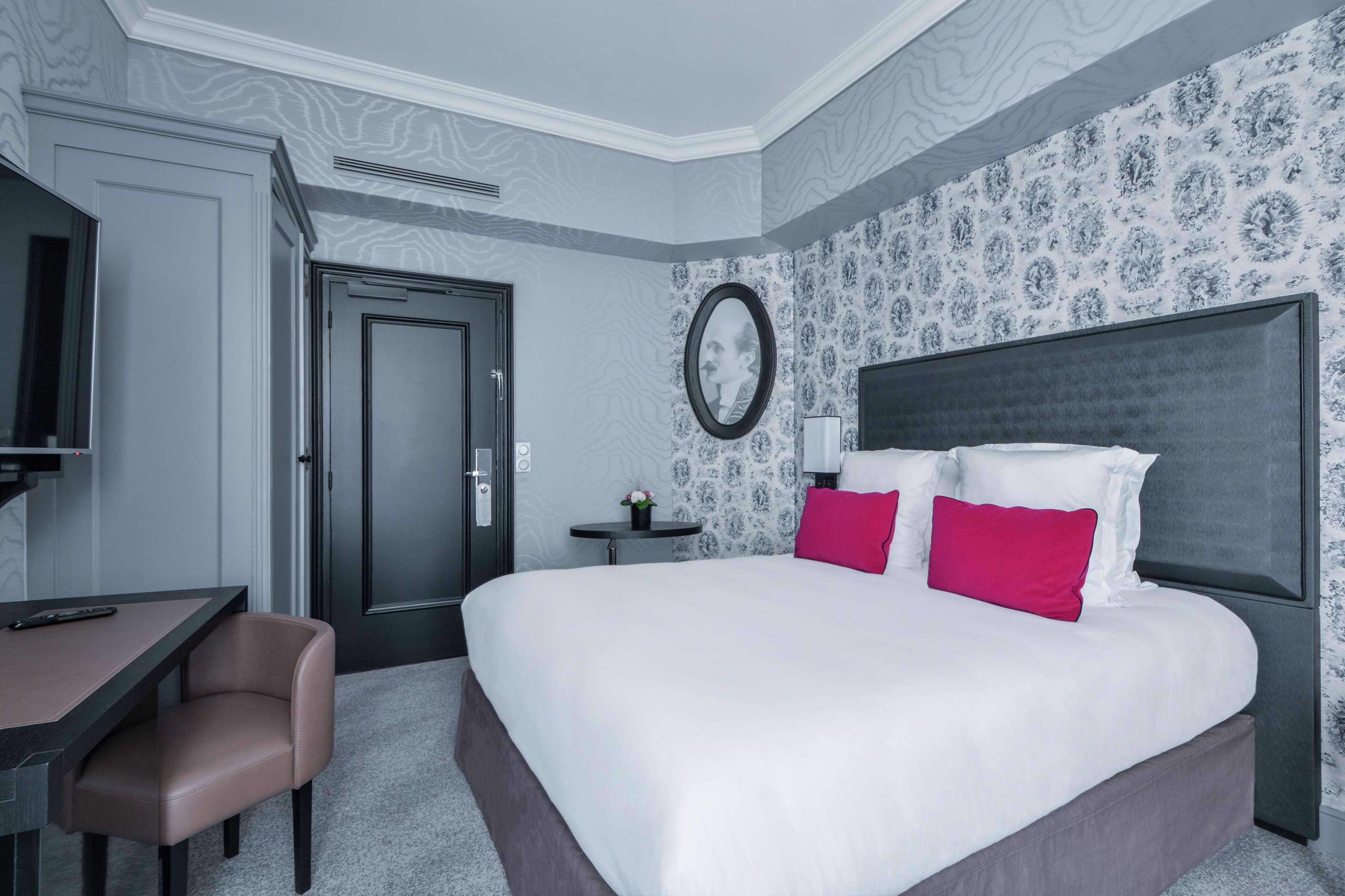 Maison Astor Paris, Curio Collection By Hilton 4* Parigi