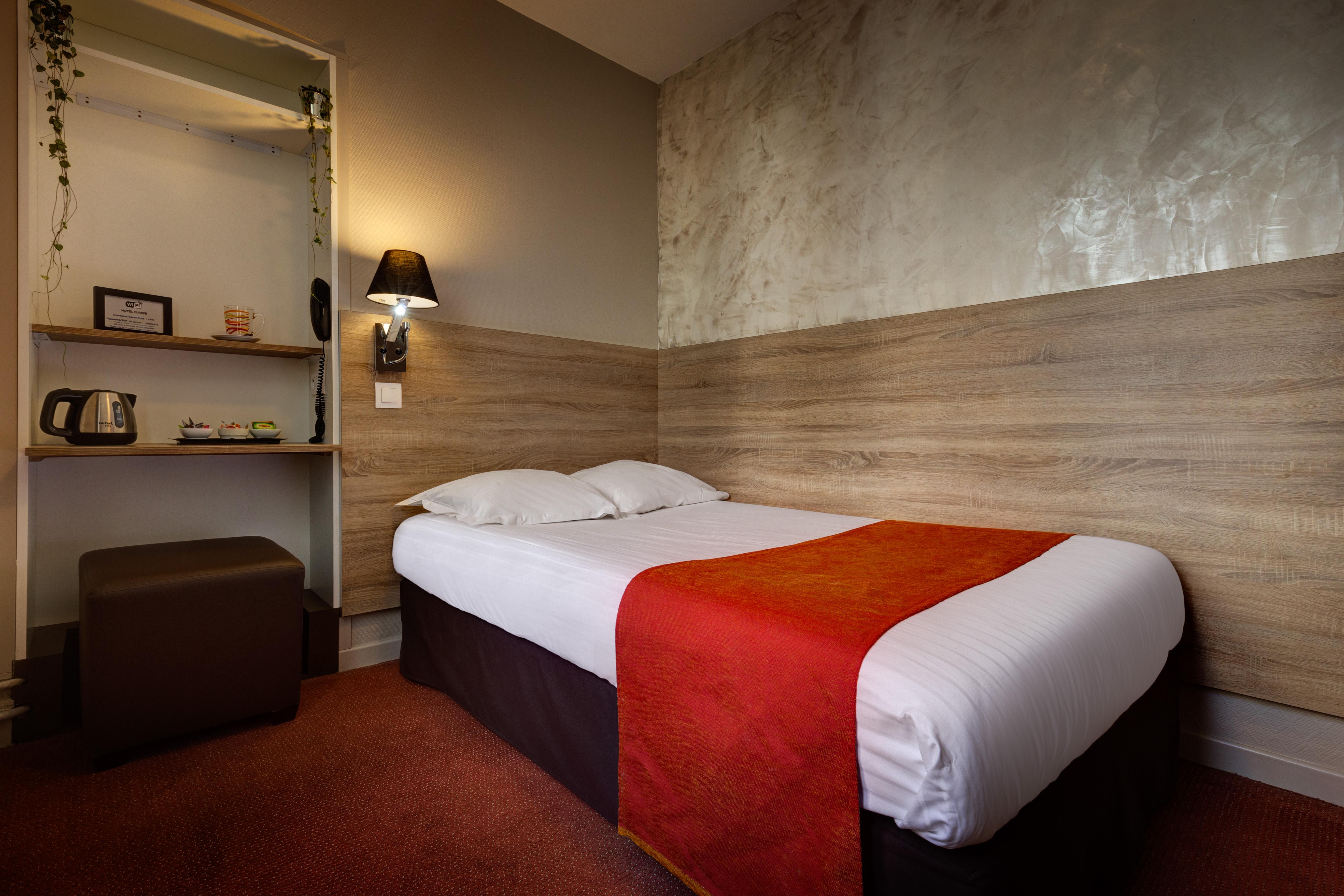 Hotel Léna Parigi