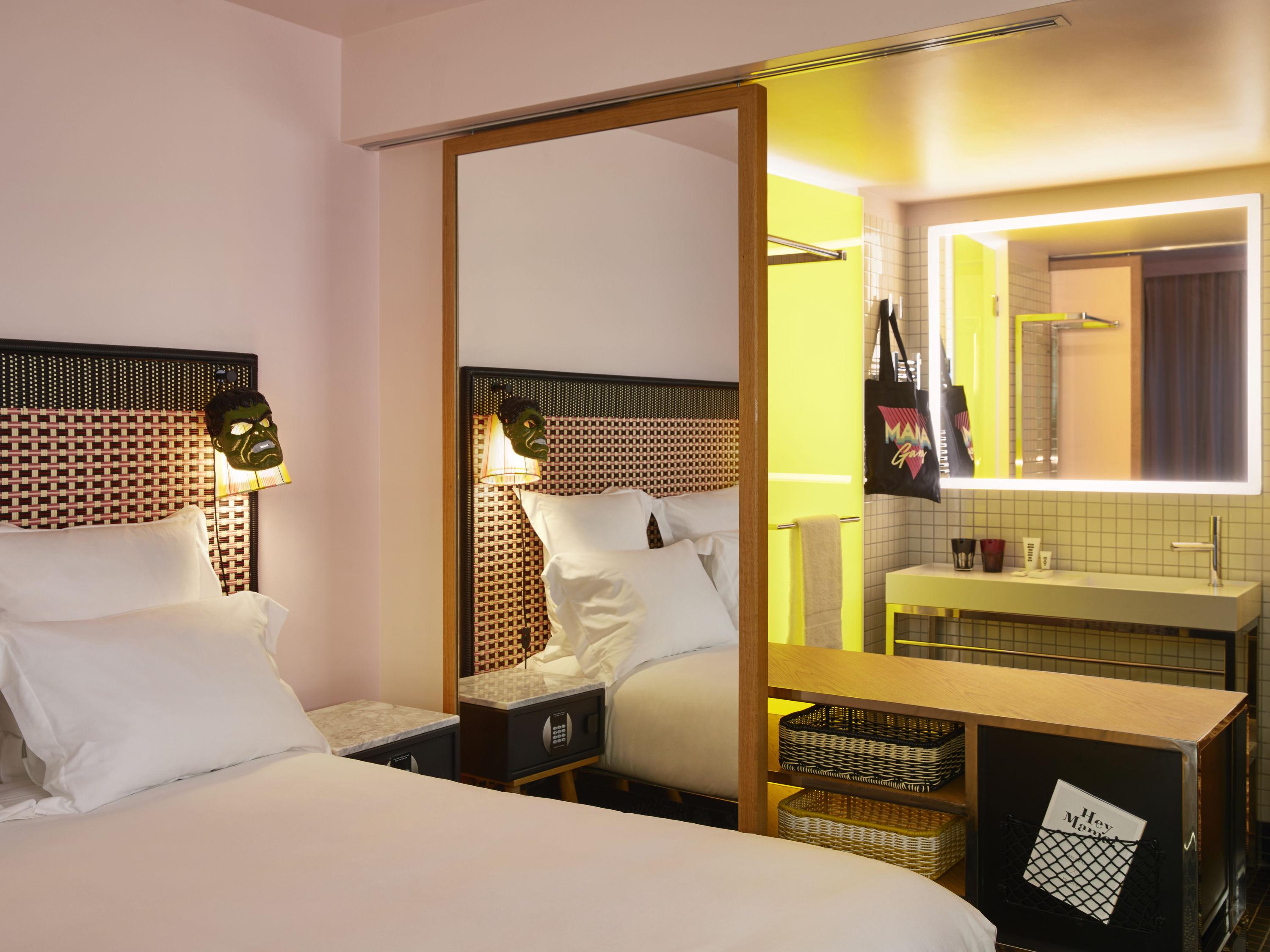 Hotel Mama Shelter West 3*