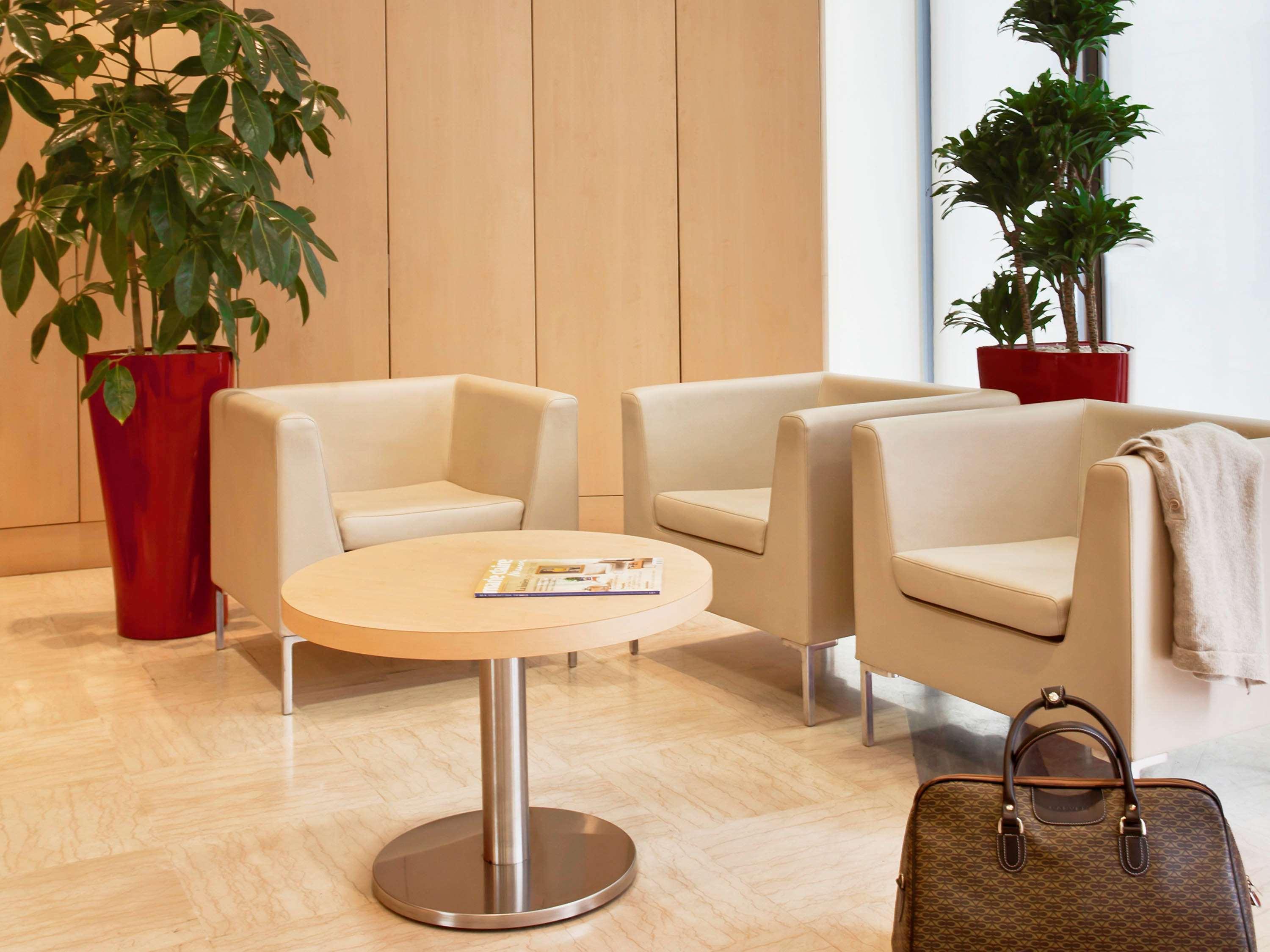 Ibis Opera La Fayette 3*