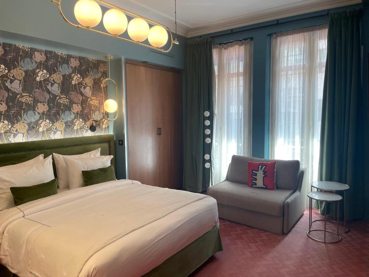 33 Marbeuf Aparthotel