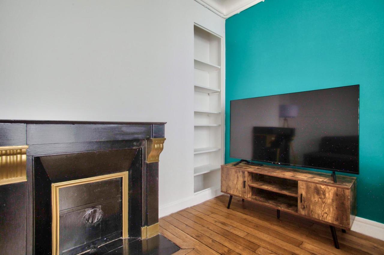 Luxurious 1 Bedroom Notre Dame De Monge Free Netflix Paris