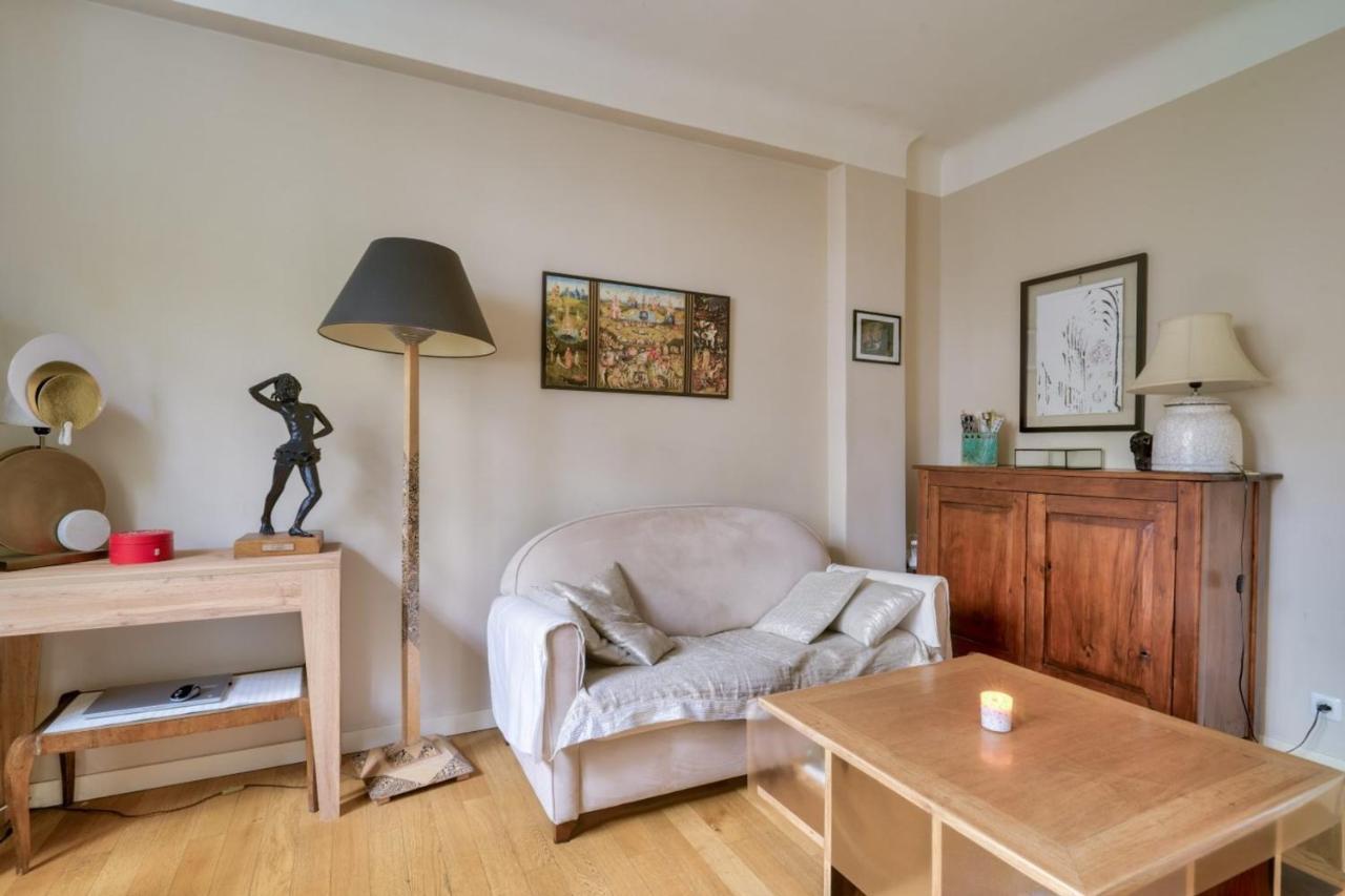 Appartamento Cozy For 4 People Parigi