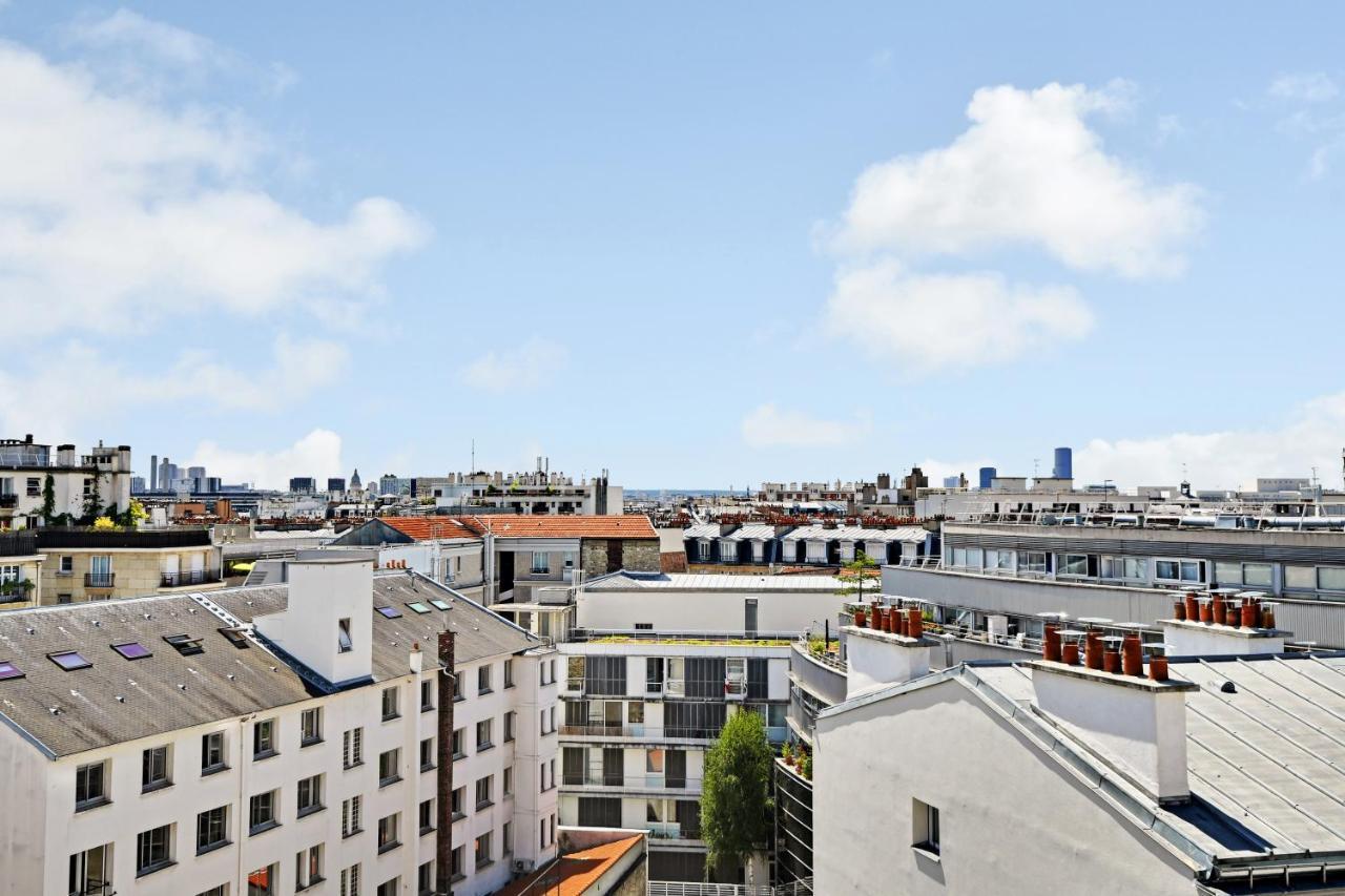 Cmg Voltaire Nation Paris