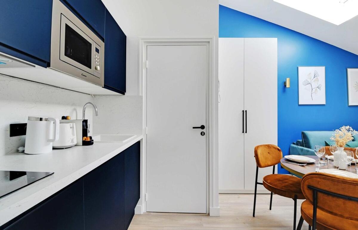 Apartment Cmg Voltaire Nation *