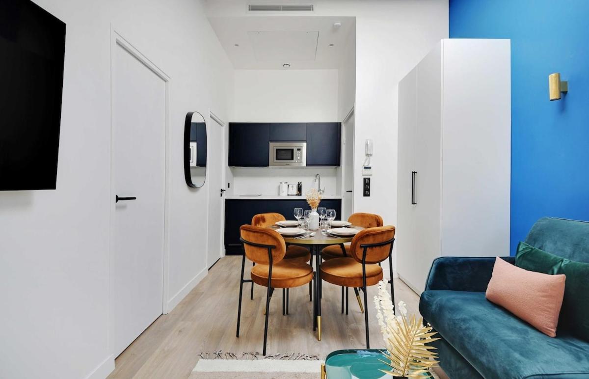 Cmg Voltaire Nation Apartment