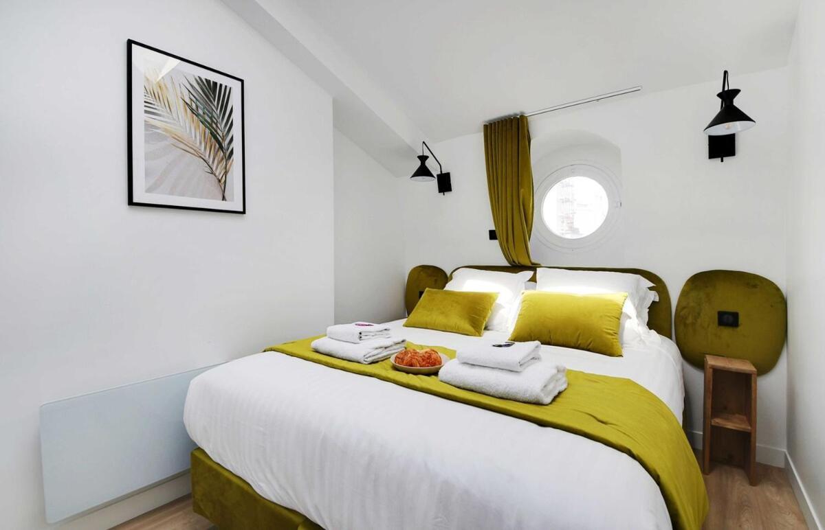 Cmg Voltaire Nation Apartment