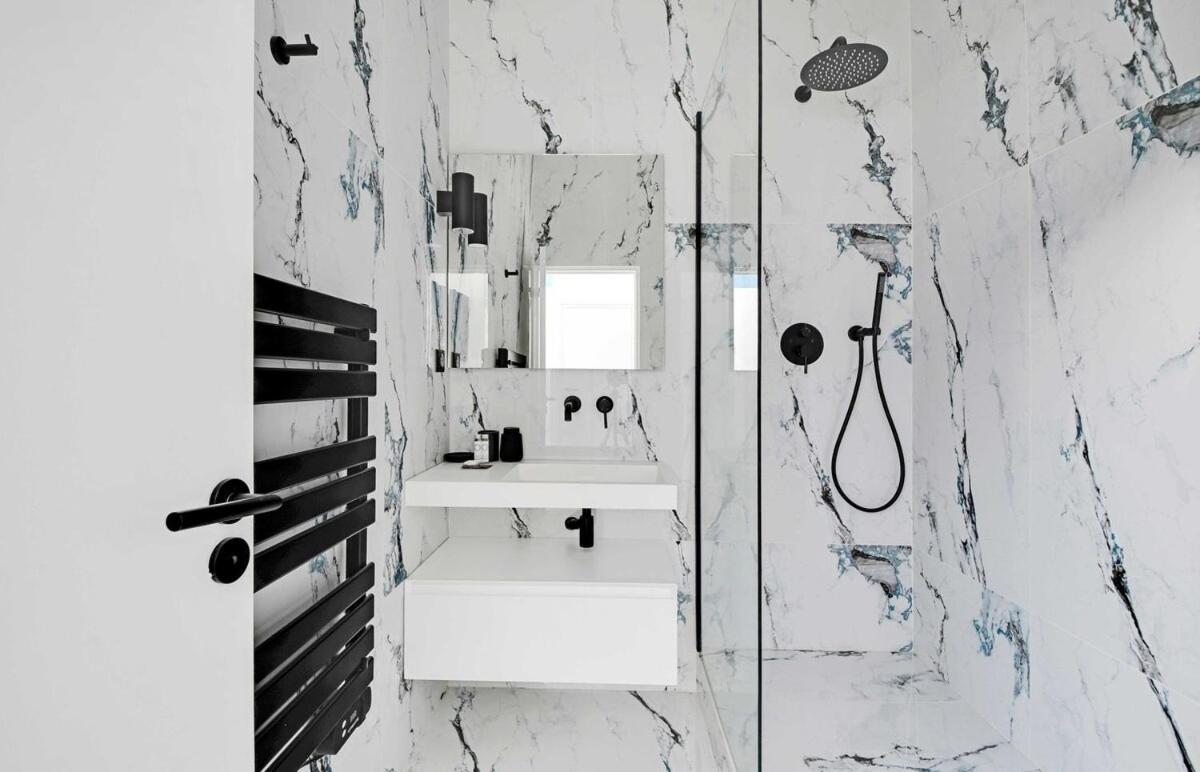 Cmg Voltaire Nation Apartment Paris