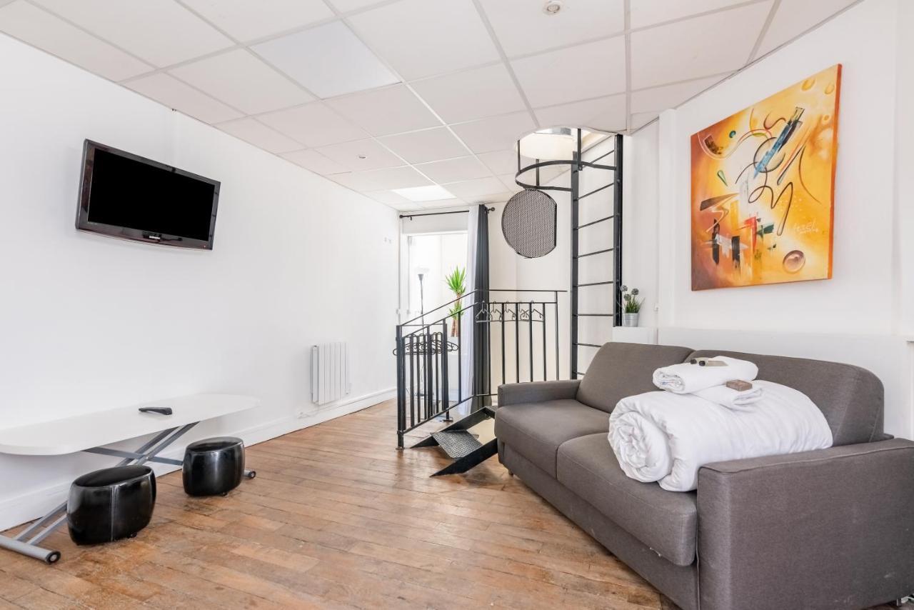 Triplex Magenta Quest Appartamento