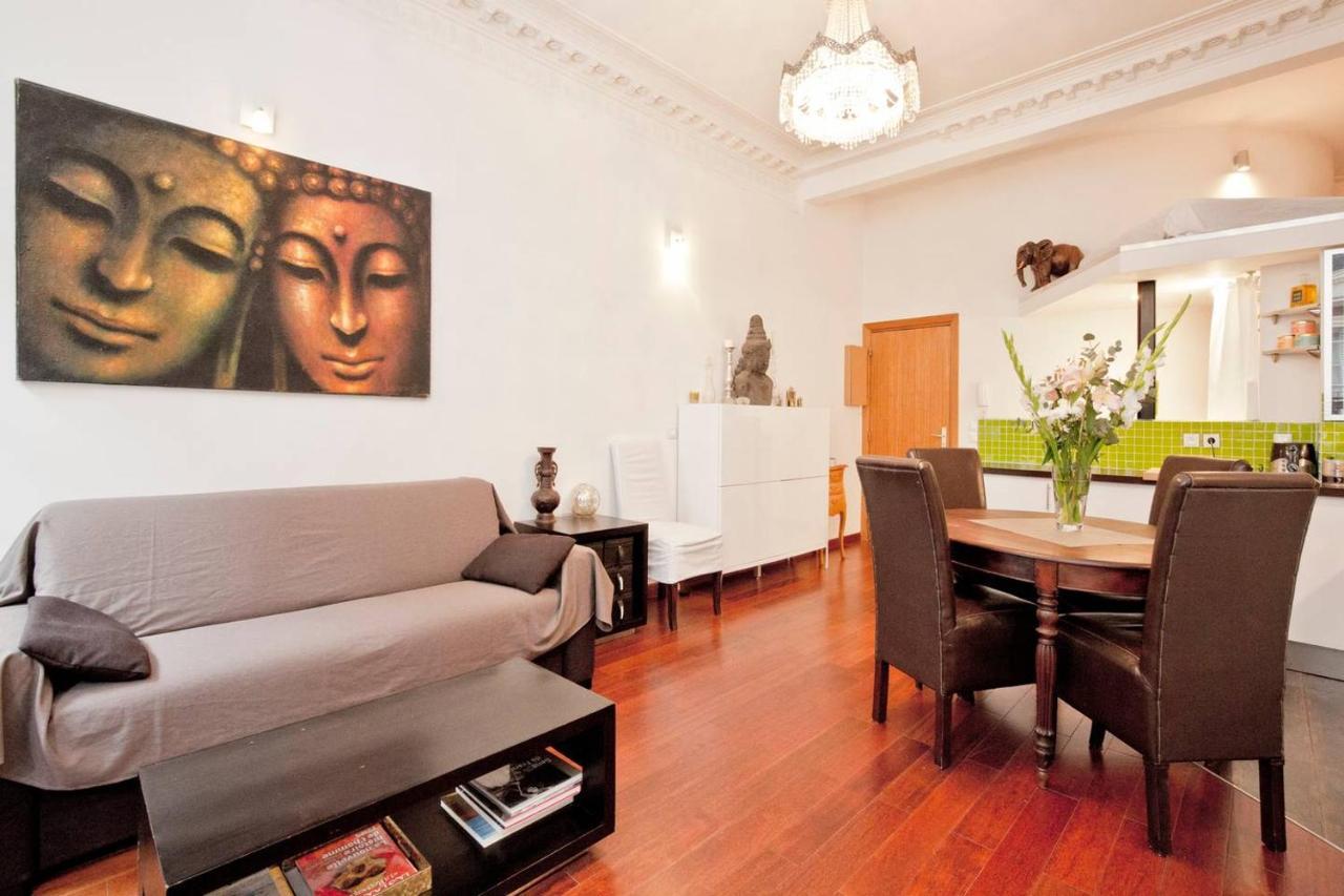 Appartamento Romantic Close To Le Marais Parigi