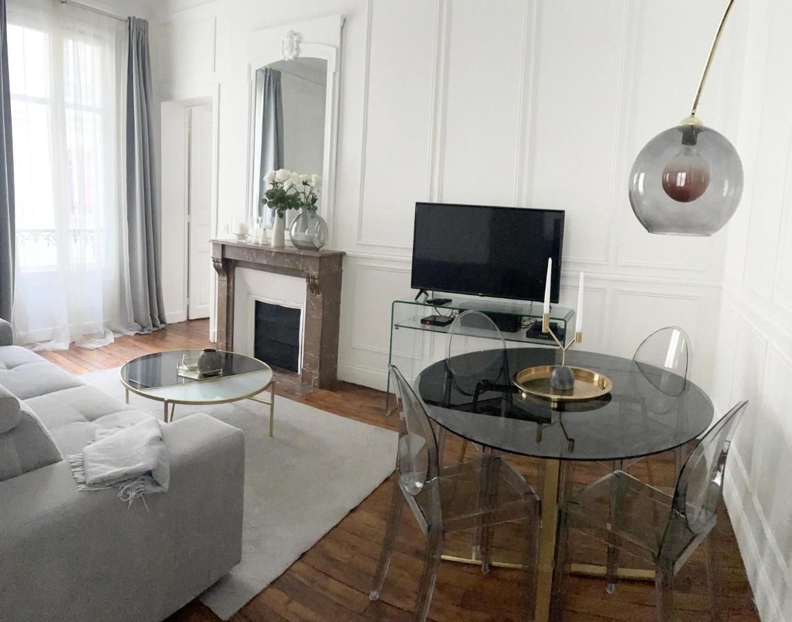 Prestige A Luxe, Calme Et Proche Tour Eiffel Et Champs-elysees Apartment Paris
