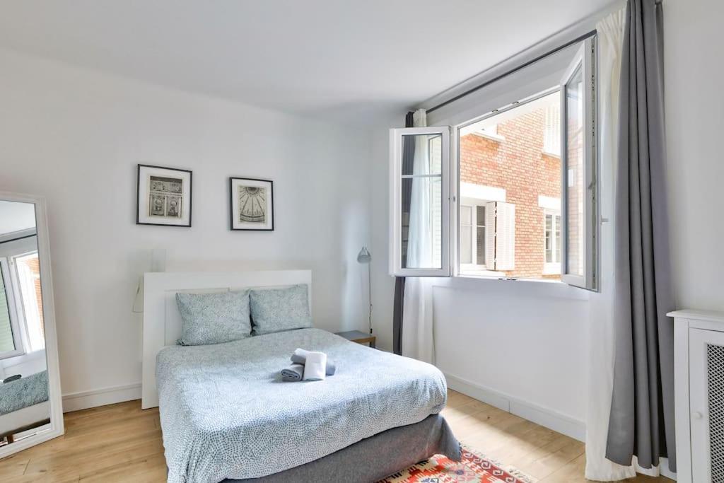 Appartamento Renovated Modern 1 Bedroom Porte Maillot *