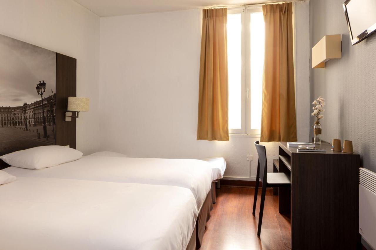 Victoria Hotel 2*