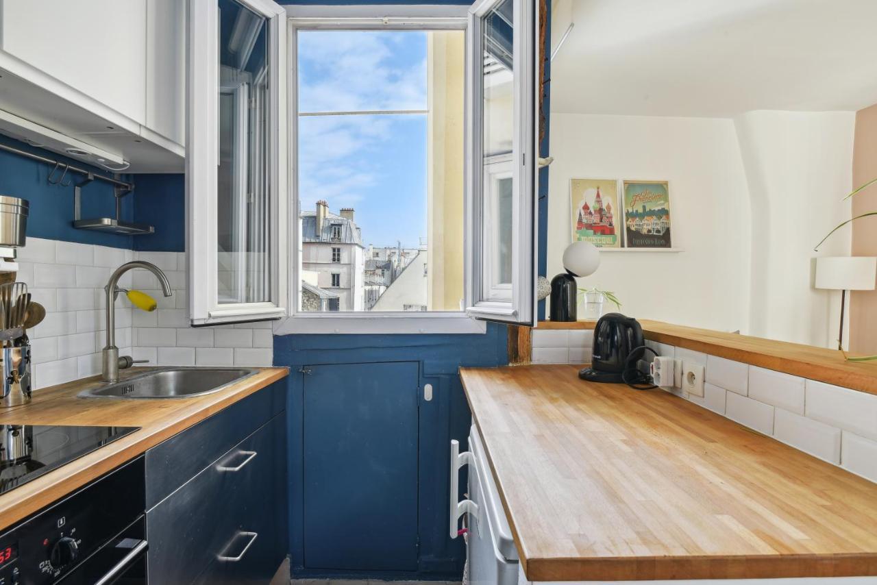Charming Duplex In Privatestreet, Citycenter Parigi