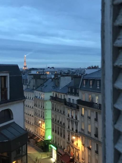 Eiffel Tower View - Republique 4 People 2 Bedrooms Appartamento Parigi