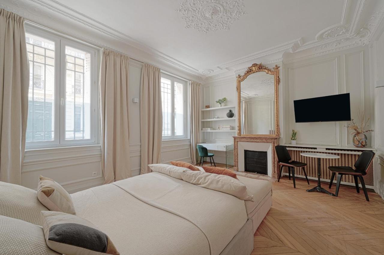 Studio Quartier Champs Elysees 1 * Parigi