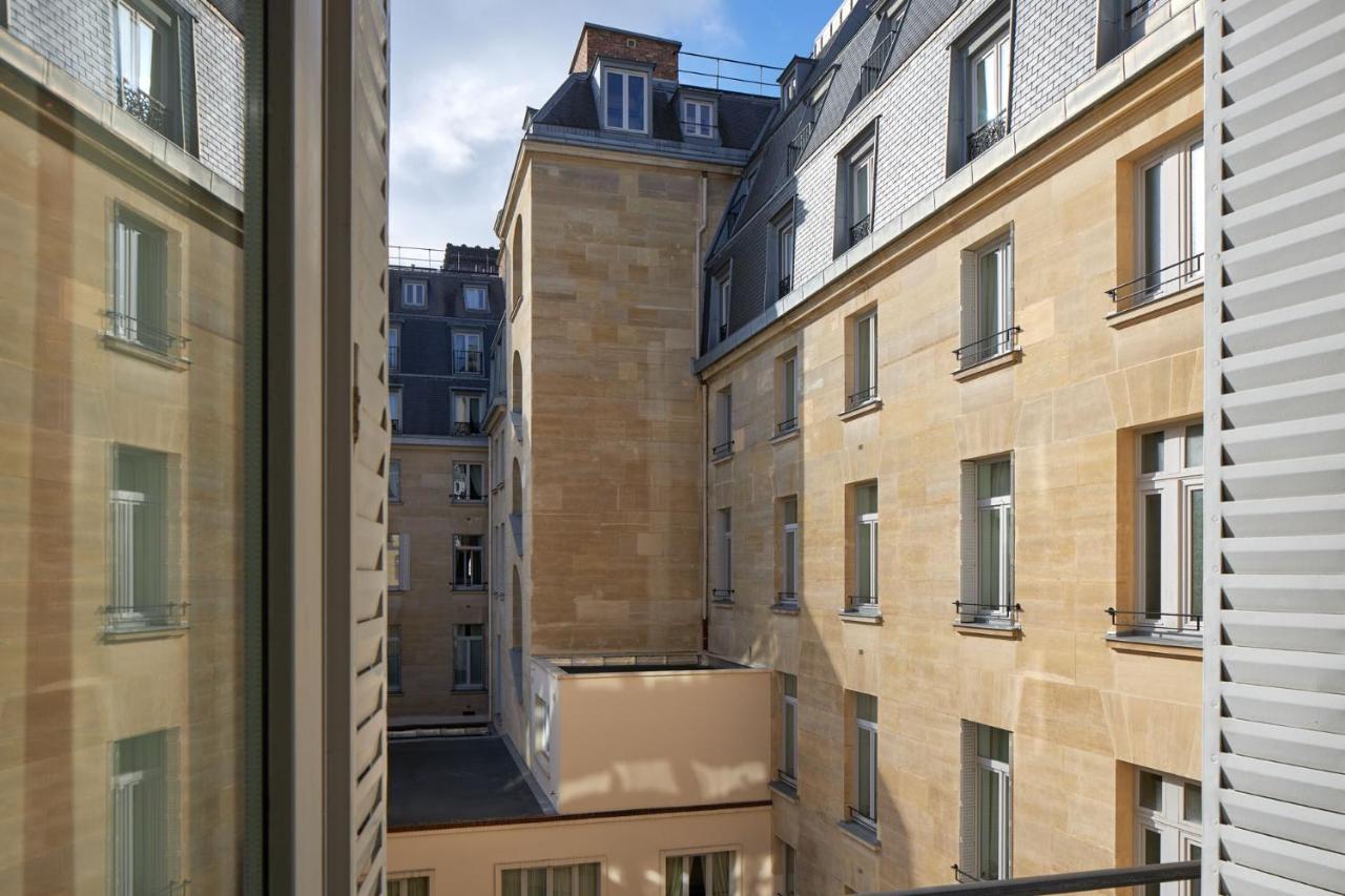 Regina Louvre Hotel 5*