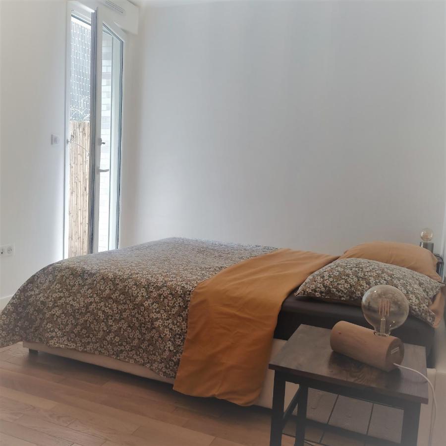 Deux Pieces Avec Terrasse Apartment *
