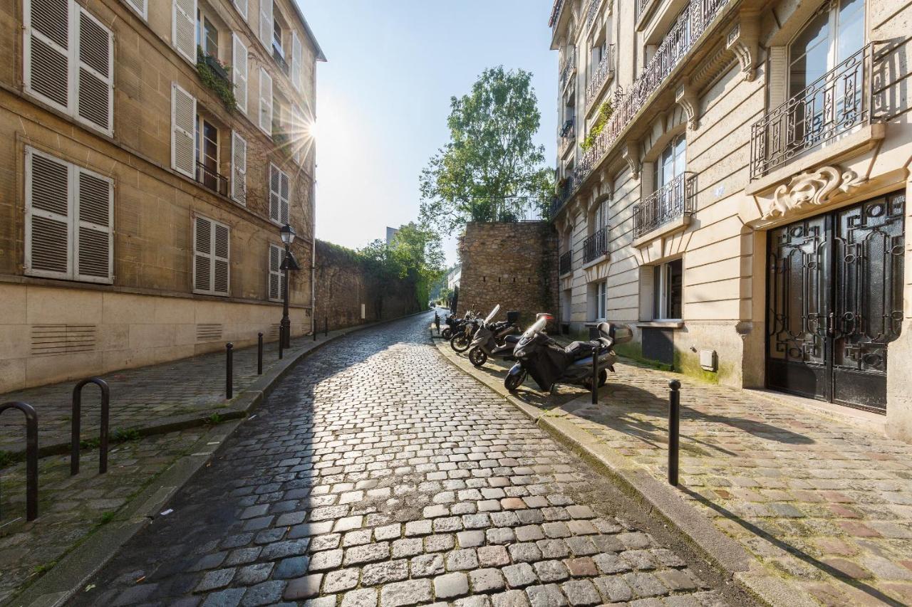 Apartment Sacre Petit In The Coeur Of Montmartre Paris
