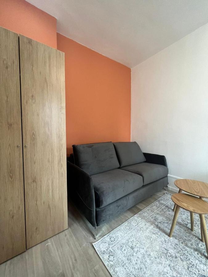 Studio - Buttes Chaumont Paris
