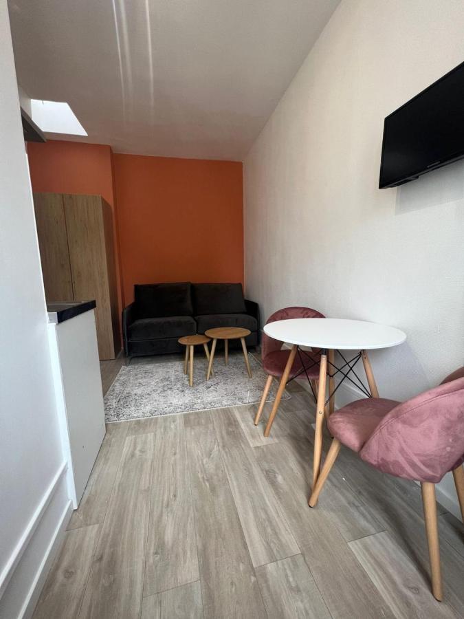 Studio - Buttes Chaumont Apartment *