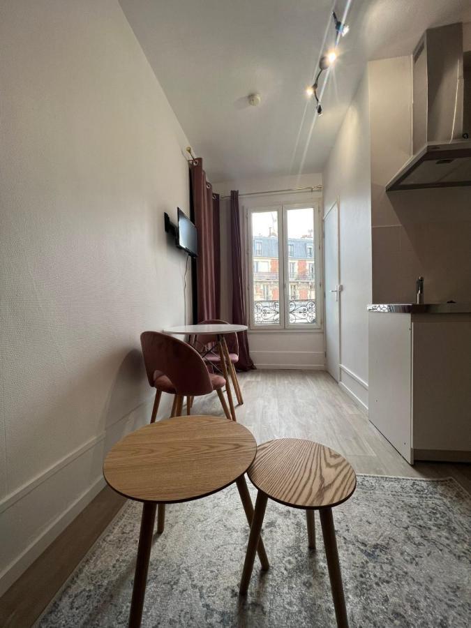 Studio - Buttes Chaumont Apartment