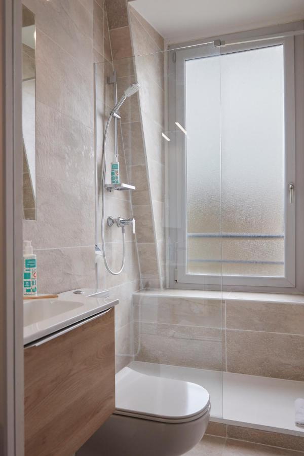 Adagio Access Philippe Auguste Parigi