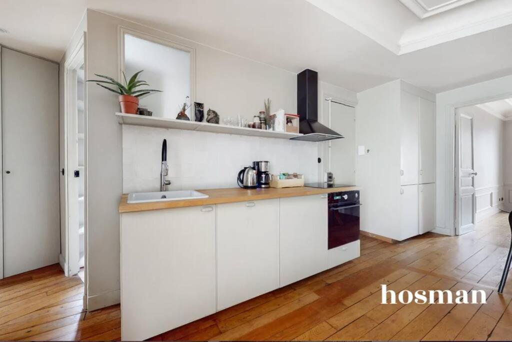 Apartment Apartement Chic Pure Parisian In Incredible Area Paris