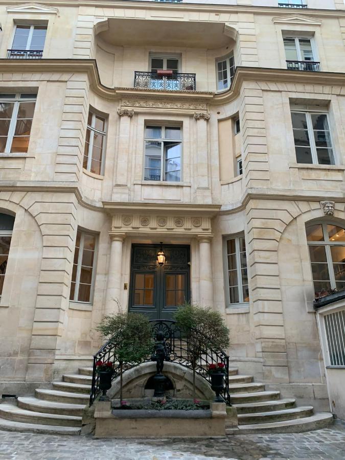 Superbe Duplex Au Coeur De Montorgueil * Parigi