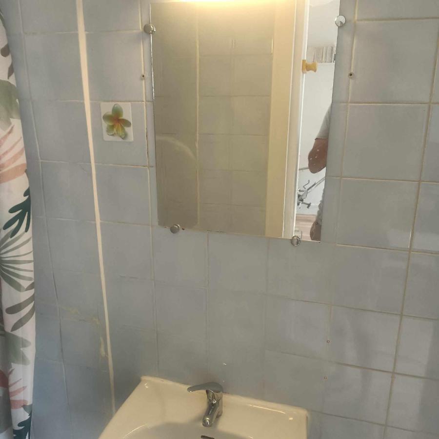 Chez Mathieu, Proche Du Centre De *