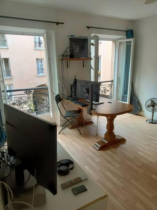 Apartment Chez Mathieu, Proche Du Centre De *
