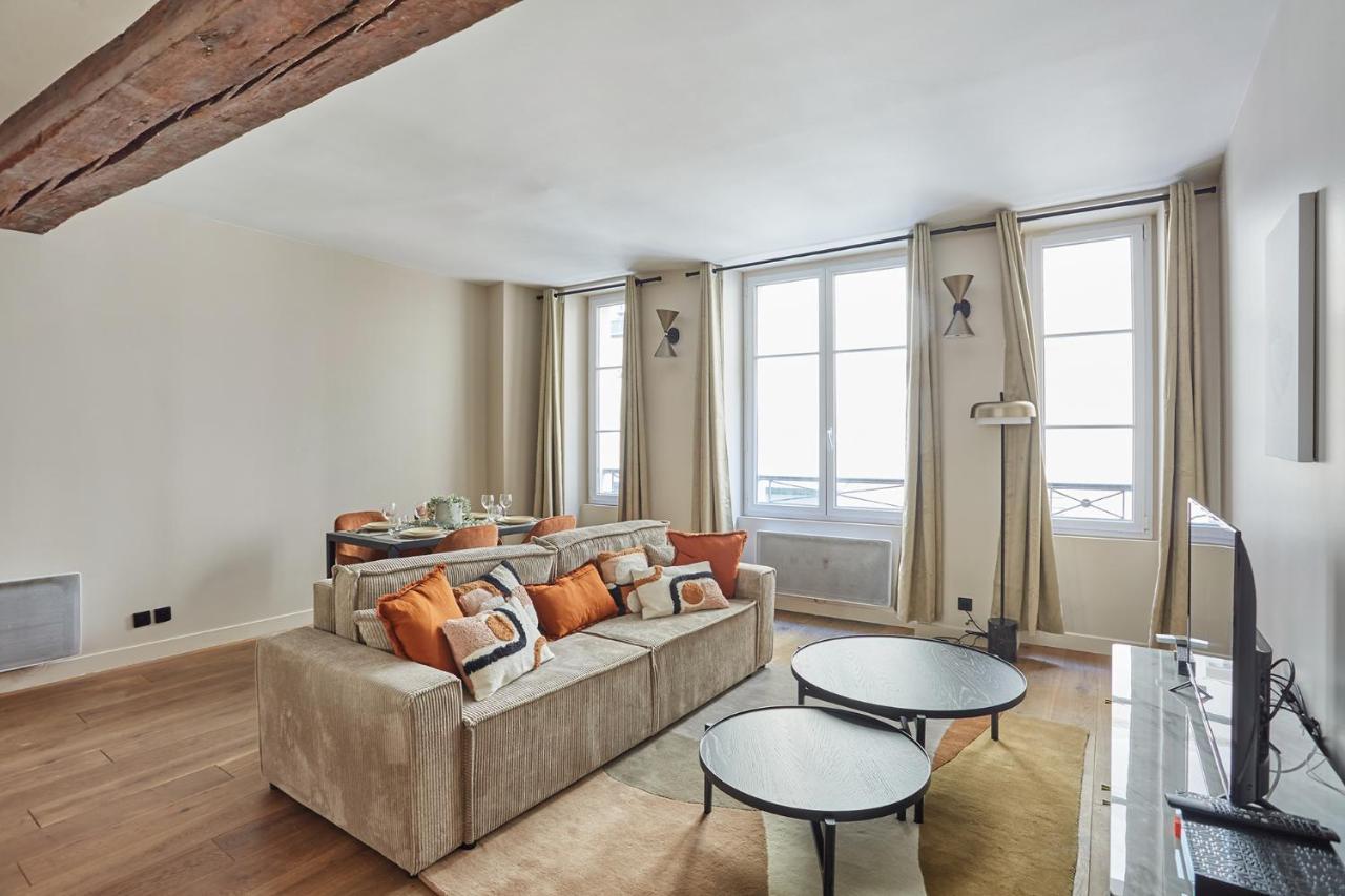 Apartment Louvre Museum By Prestige Paris