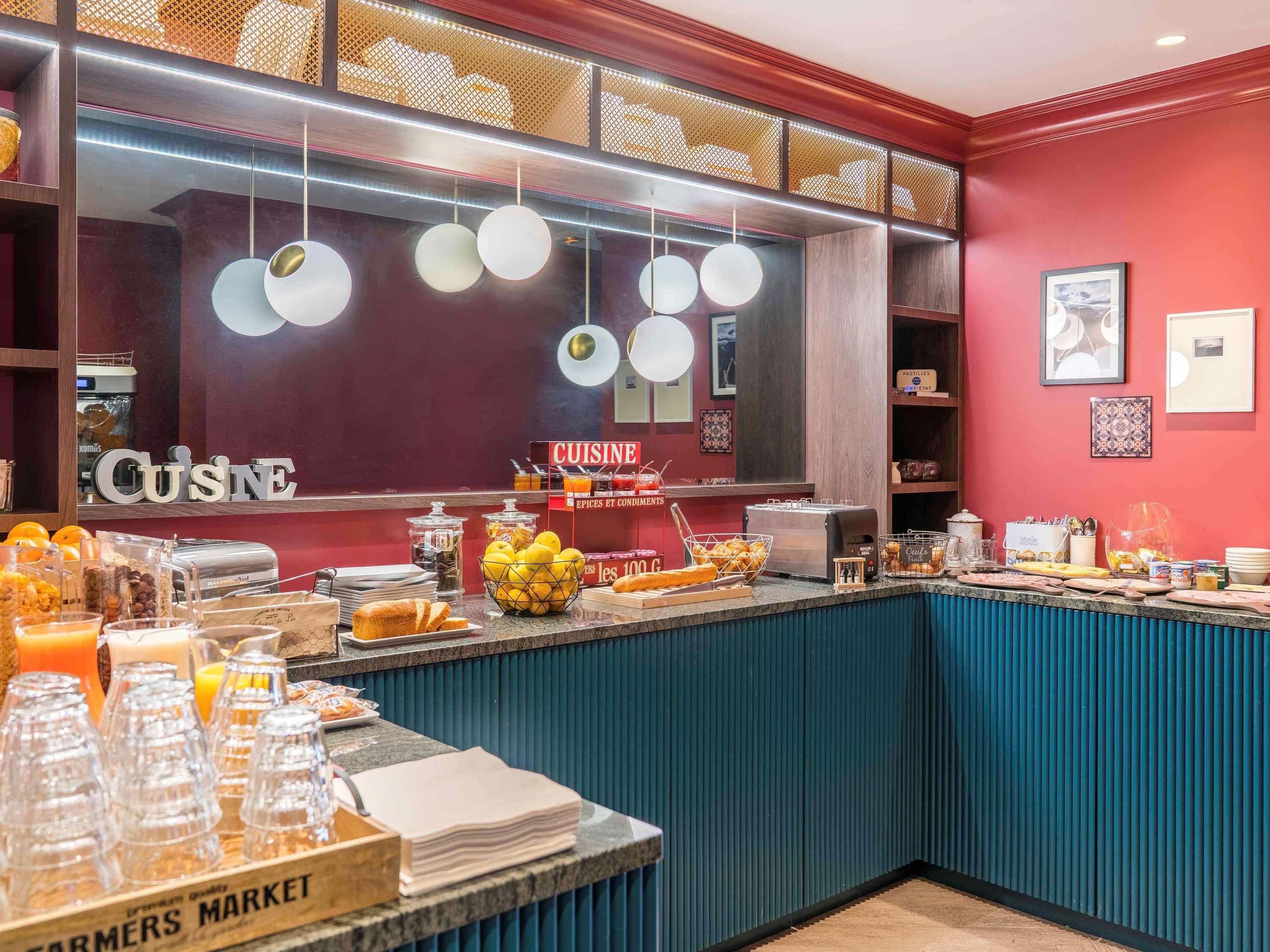 Hotel Ibis Styles Nation Cours De Vincennes 3*