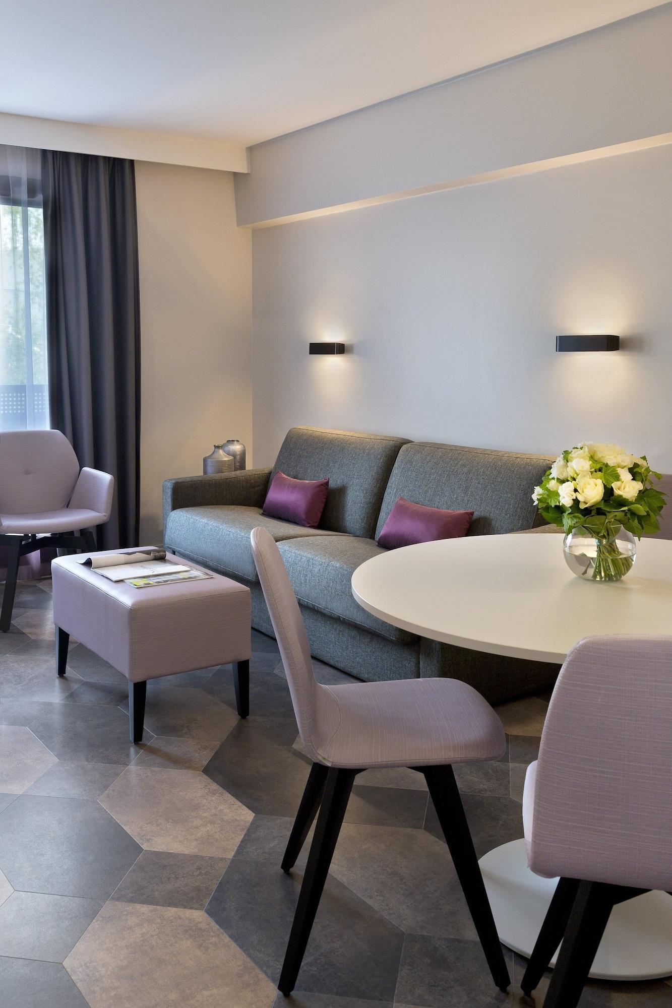 Citadines Trocadéro 3* Parigi